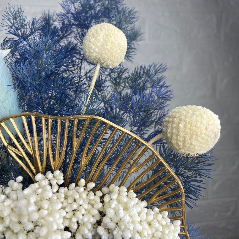 Whispering Wonder: Dried and Preserved Flower arrangement