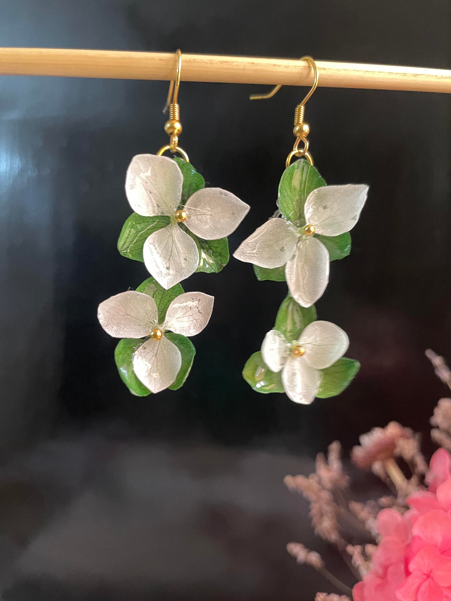 Hydrangea Dangles: Real Preserved hydrangea flower earrings